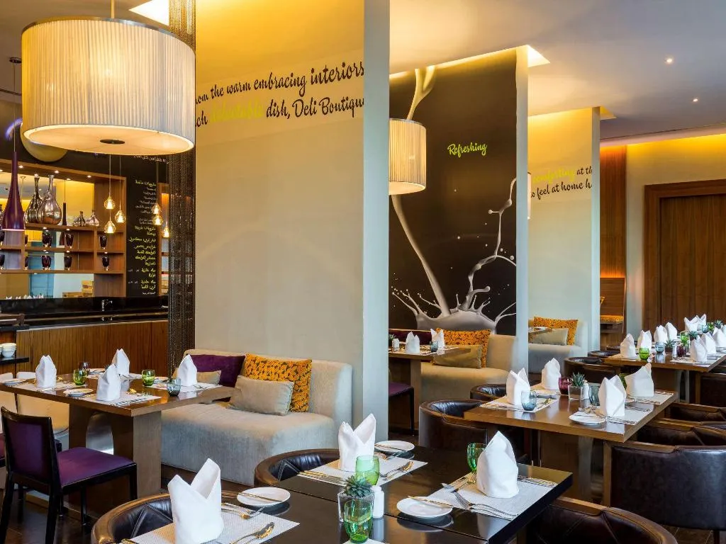 Restaurant, Novotel Suites Mall Avenue Dubai Hotel, Dubai