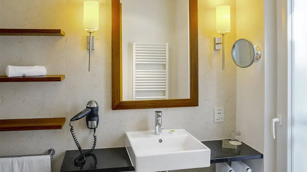 Double or Twin STANDARD Room, Robinson Quinta Da Ria, Algarve