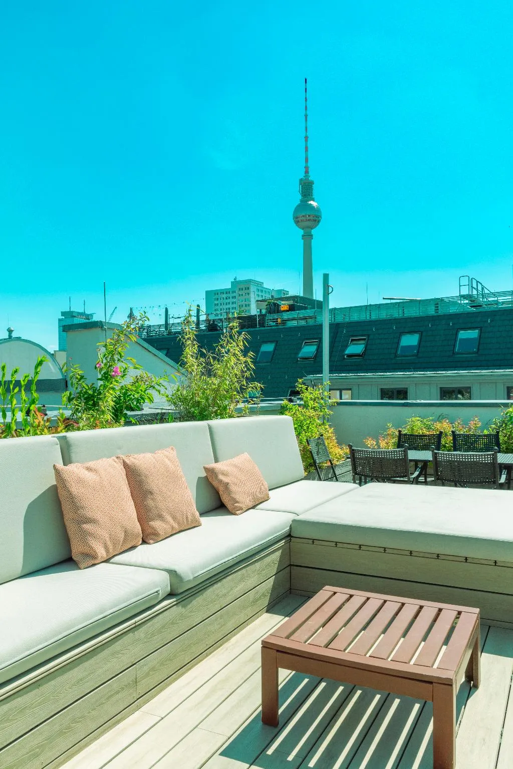 Terrace, monbijou hotel, Berlin