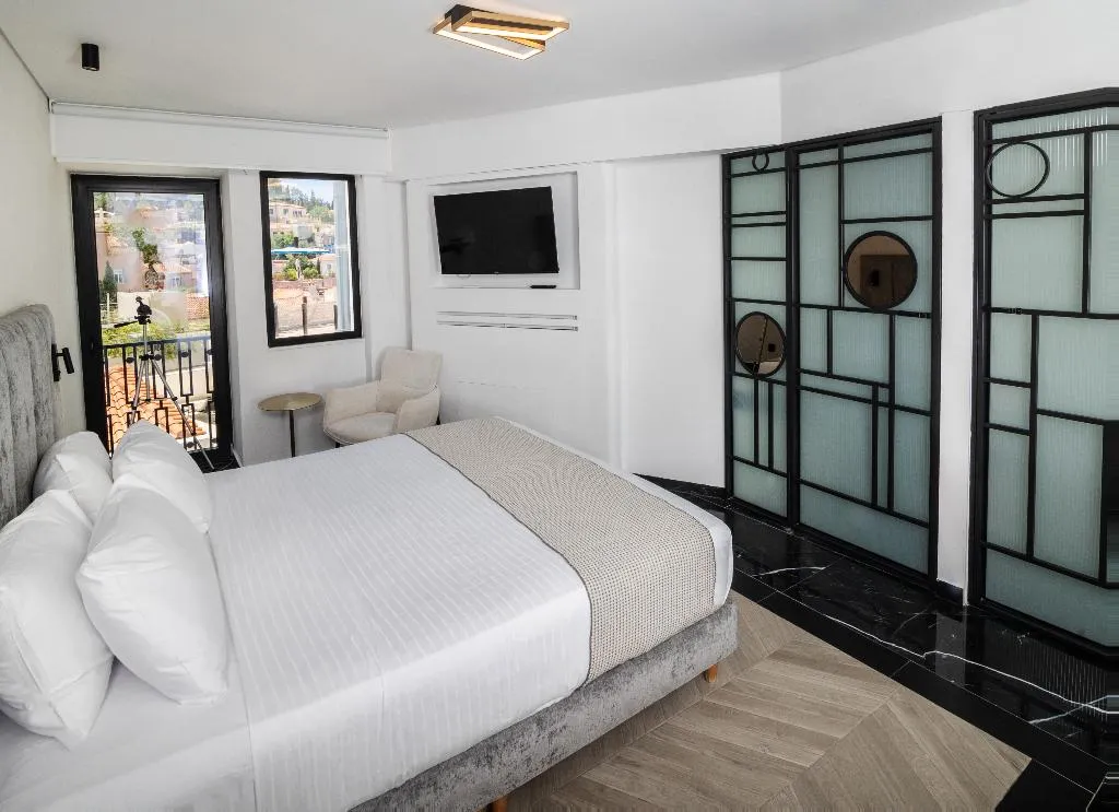 Double or Twin DELUXE WITH VIEWS Room, Esse Athens, Athens