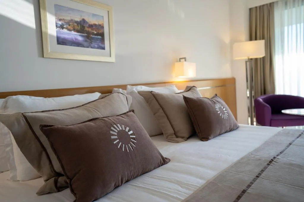 Room, On'Live Hotel, Izmir