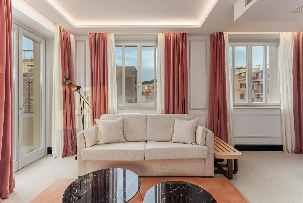 JUNIOR SUITE WITH TERRACE Room, Room Mate Gran Filippo, Rome Fontana Di Trevi, Rome