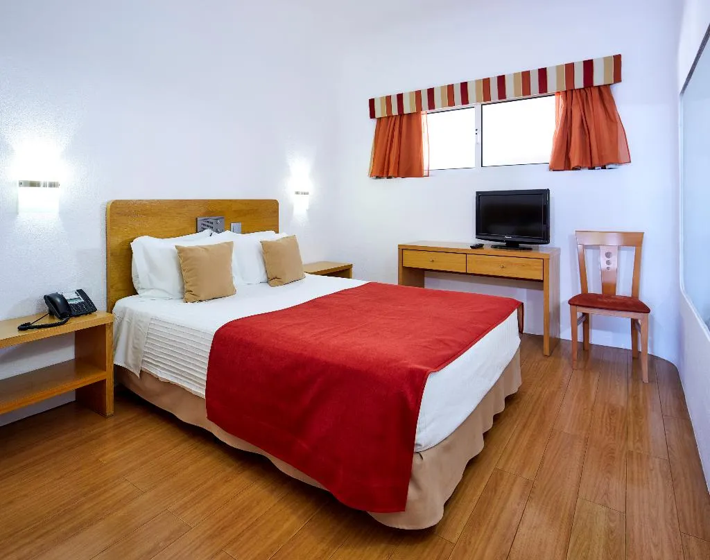 JUNIOR SUITE CLASSIC Room, Alcazar Hotel & SPA, Algarve