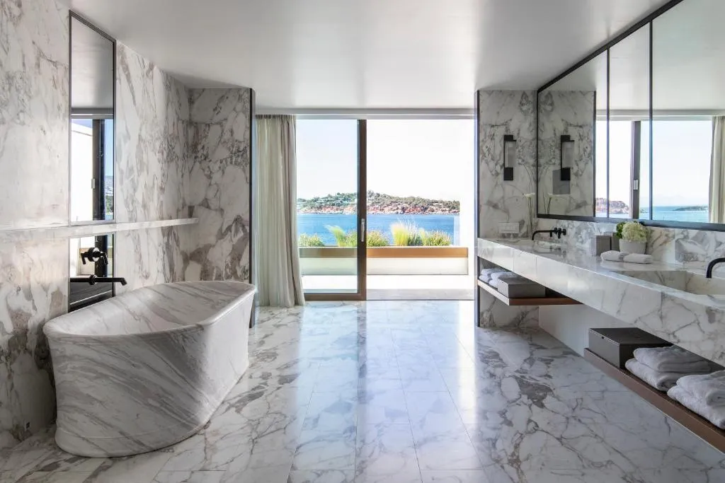 SUITE KING SIZE BED Room, Four Seasons Astir Palace Hotel Athens, Athens