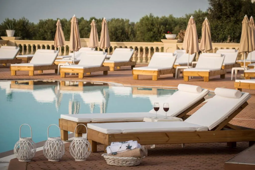 Terrace, Notos Heights Hotel & Suites, Crete
