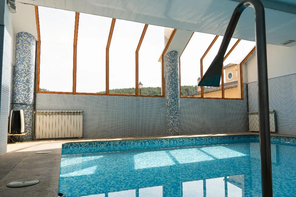 Pool, Xauen, Valencia