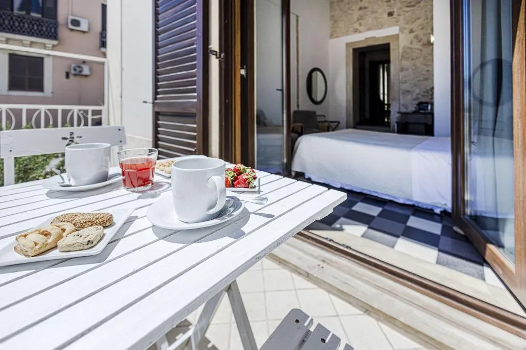 Terrace, Hotel Lakkios, Catania