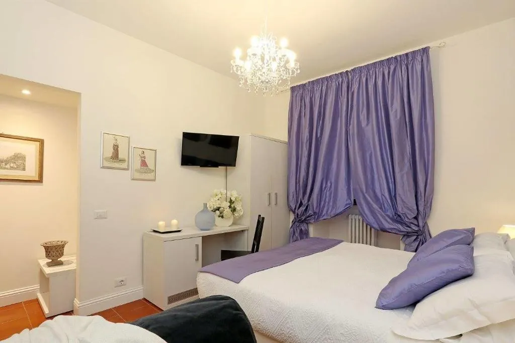 Room, Casa Ponte Sisto, Rome