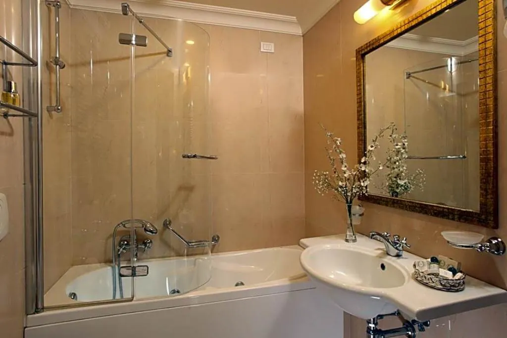 SINGLE STANDARD Room, Villa Glori, Rome