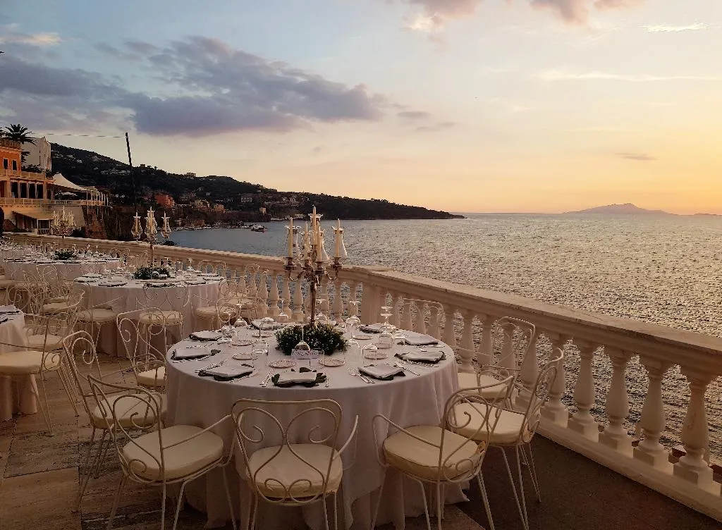 Terrace, Grand Hotel Cocumella, Naples