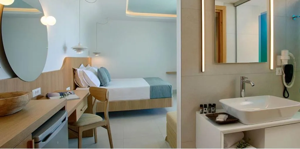 Double or Twin SUPERIOR SEA VIEW Room, Arina Beach Resort, Crete