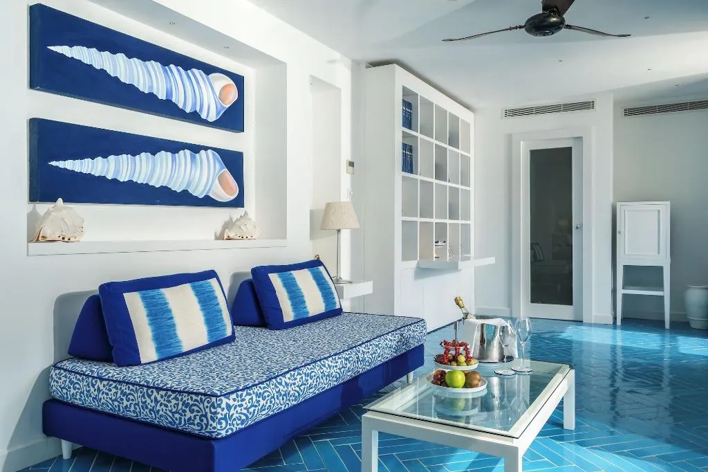 Room, Capo La Gala Hotel & Wellness, Naples