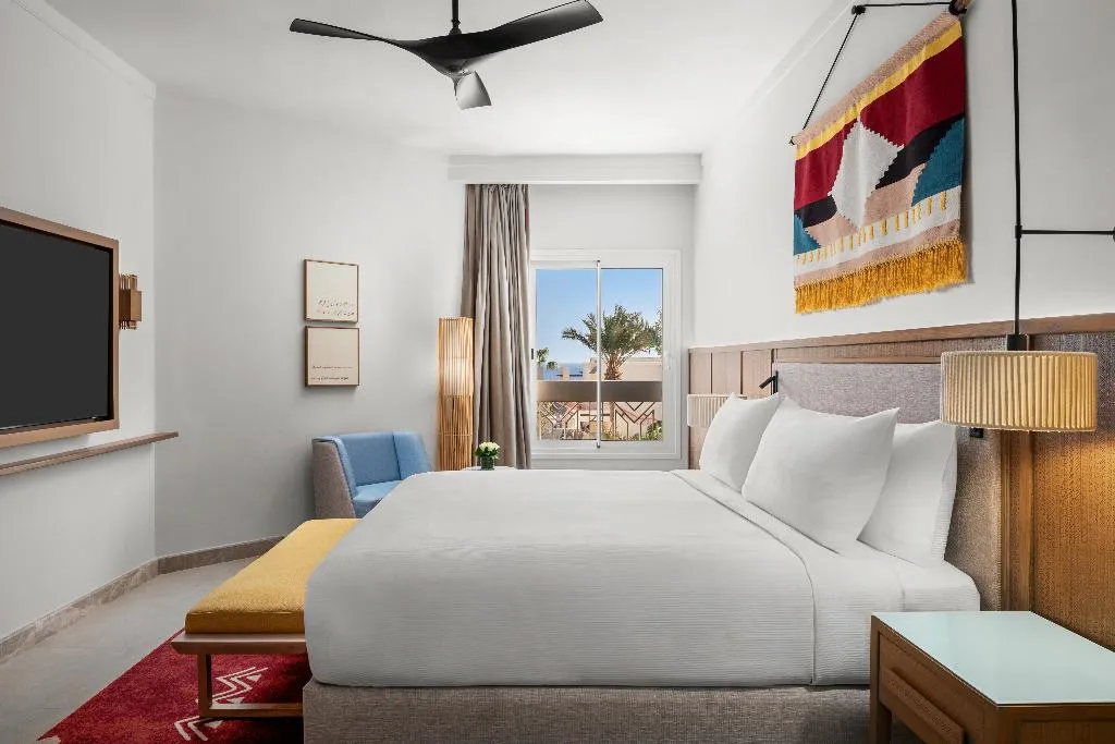 SUITE PREMIUM Room, DoubleTree by Hilton Sharm El Sheikh - Sharm Bay, Red Sea Riviera
