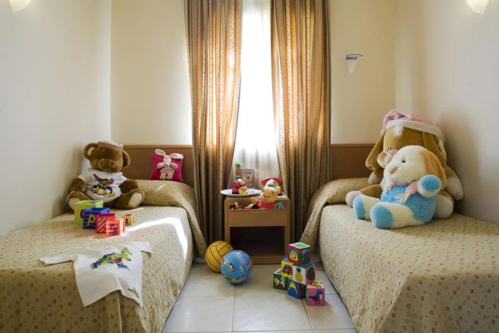 FAMILY ROOM GARDEN VIEW TWO BEDROOMS Room, Pilot Beach Resort, Crete