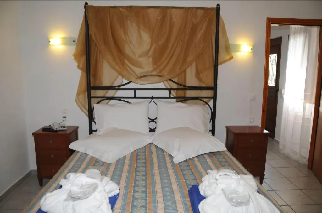 Room, Skiathos Island Suites, Skiathos