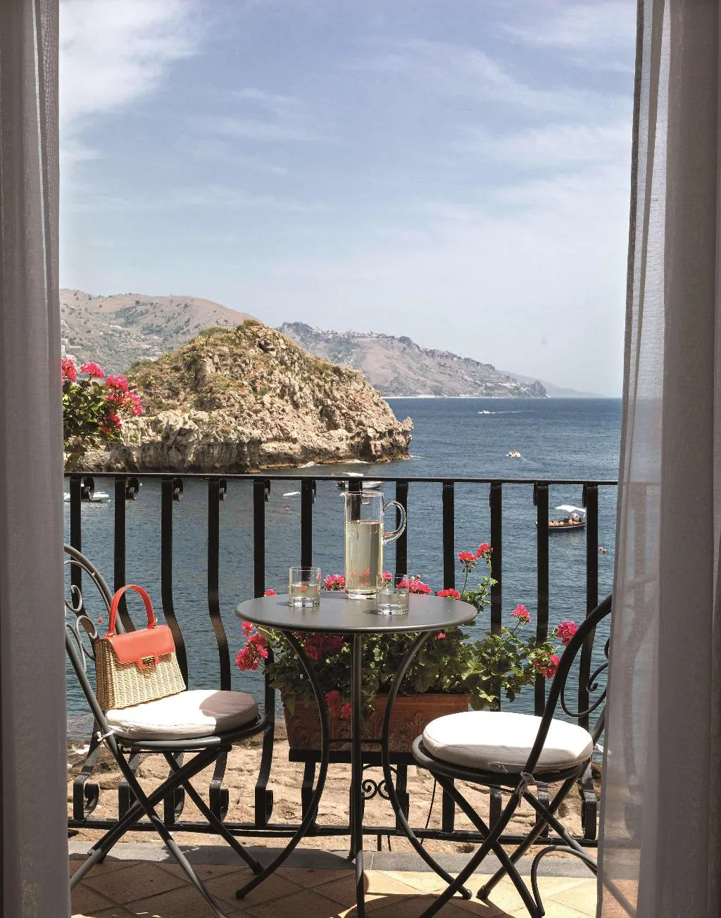 JUNIOR SUITE PREMIUM Room, Villa Sant'Andrea, A Belmond Hotel, Taormina Mare, Catania