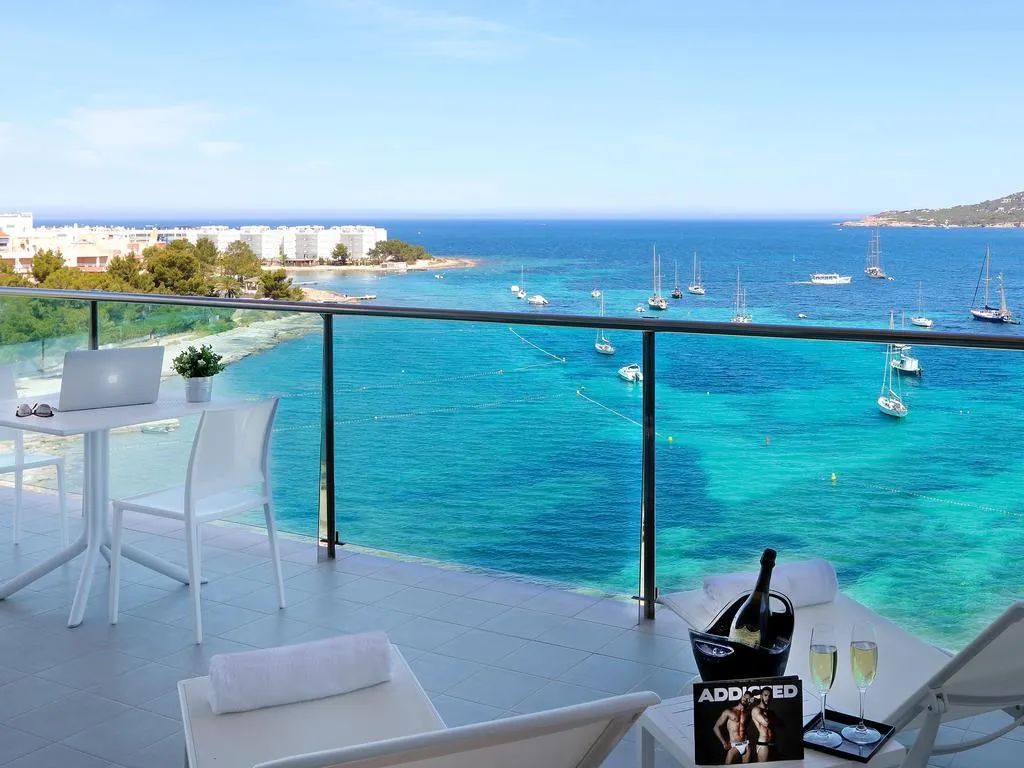 SUITE ONE BEDROOM Room, Axel Beach Ibiza, Ibiza