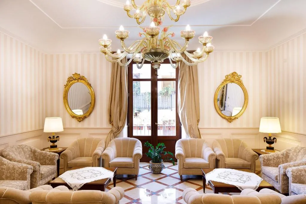 Lobby, Hotel Palazzo Guardati, Naples