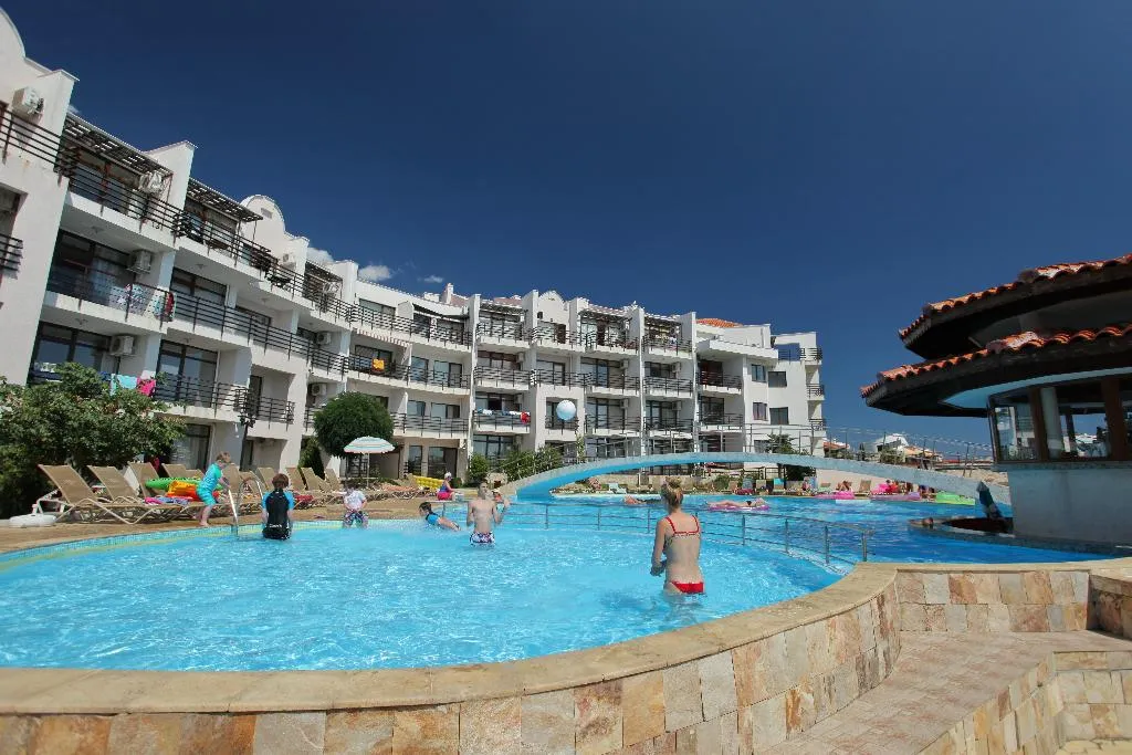 General view, Diamond Apartcomplex, Bourgas