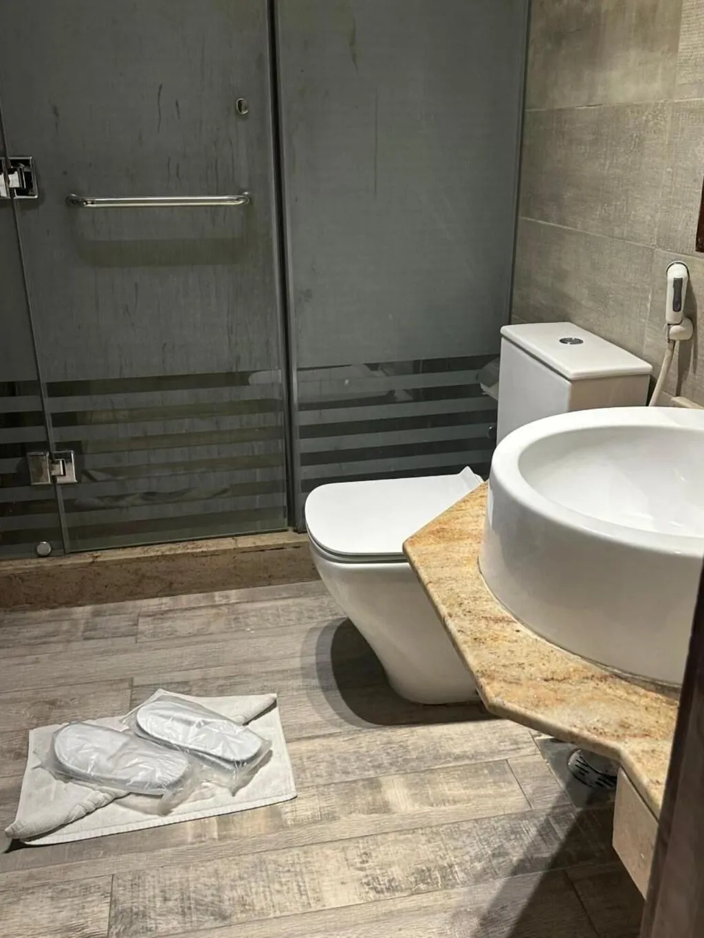 Room, Pyramids Yard Hotel, Cairo