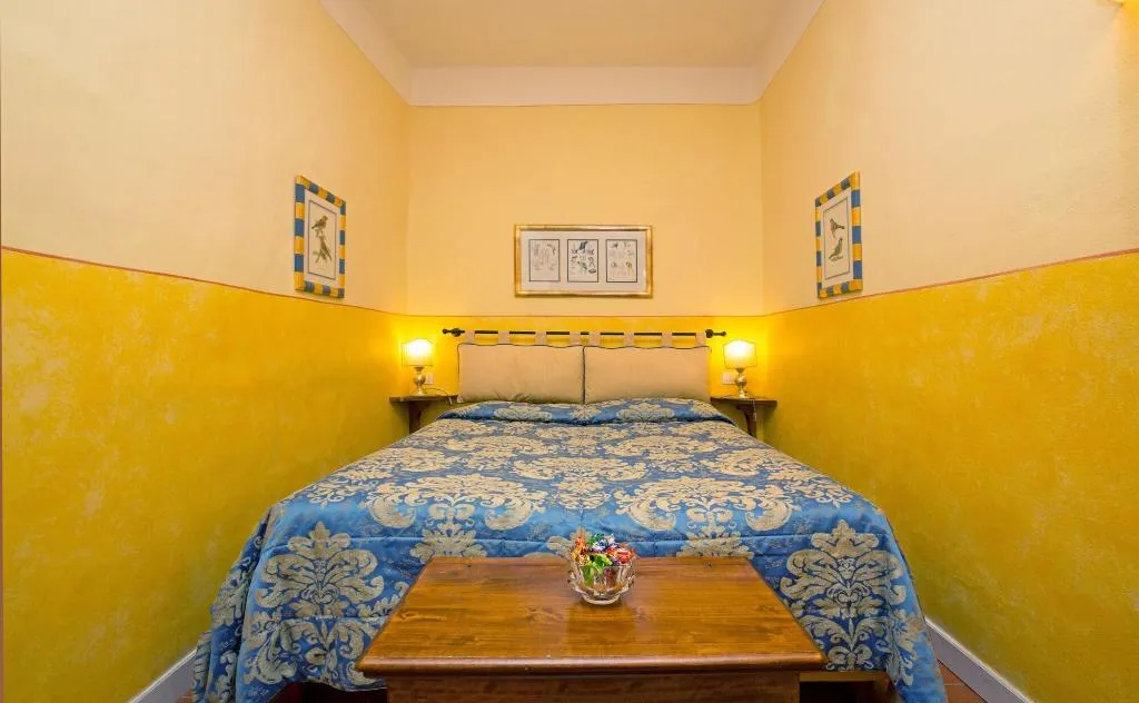 Room, La Casa Del Garbo Luxury Rooms Suite, Florence