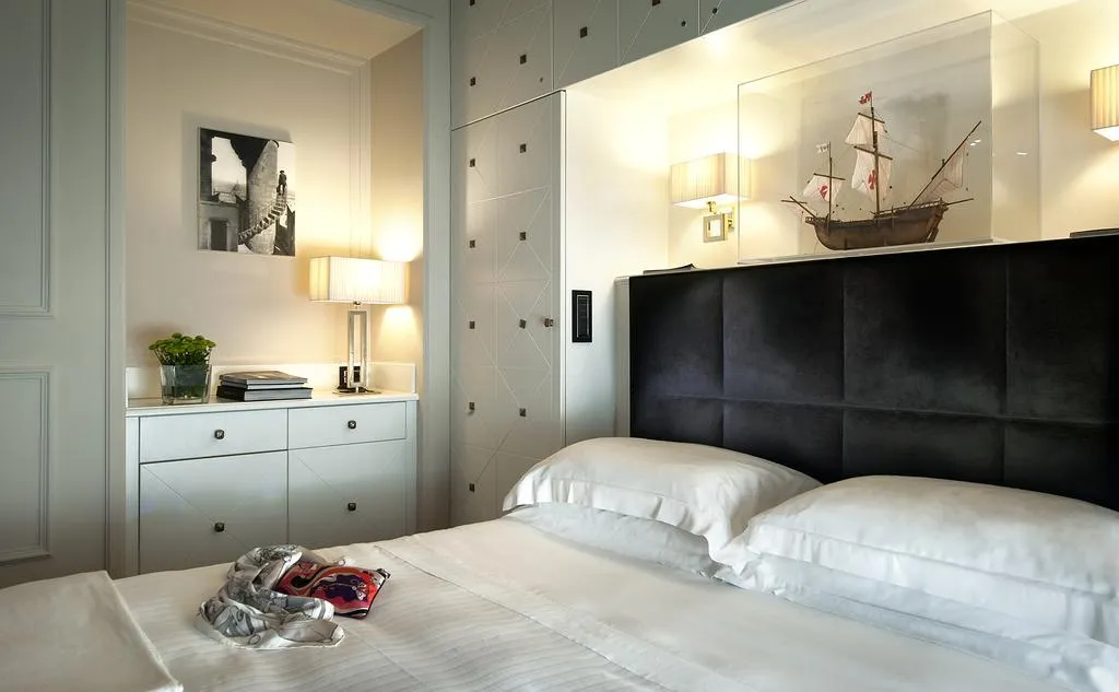 Room, Be One Art and Luxury Home, Florence