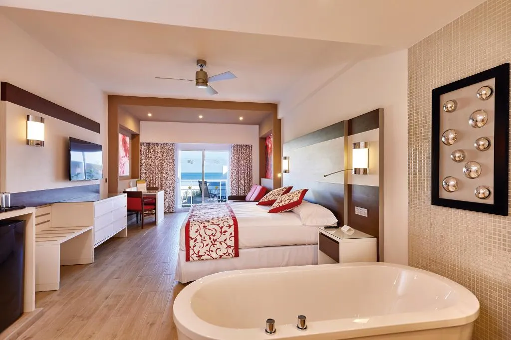 JUNIOR SUITE OCEAN VIEW Room, Riu Palace Costa Mujeres - All Inclusive, Cancun Area