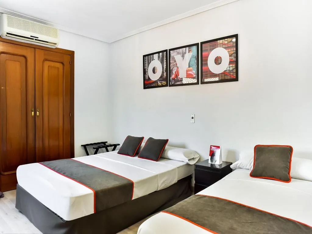 Room, Hello Feria, Madrid
