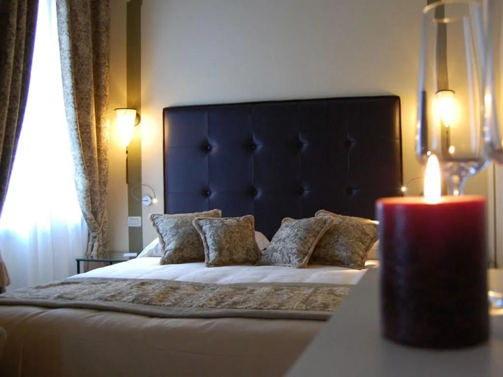 Double or Twin DELUXE Room, Hotel Le Isole, Venice