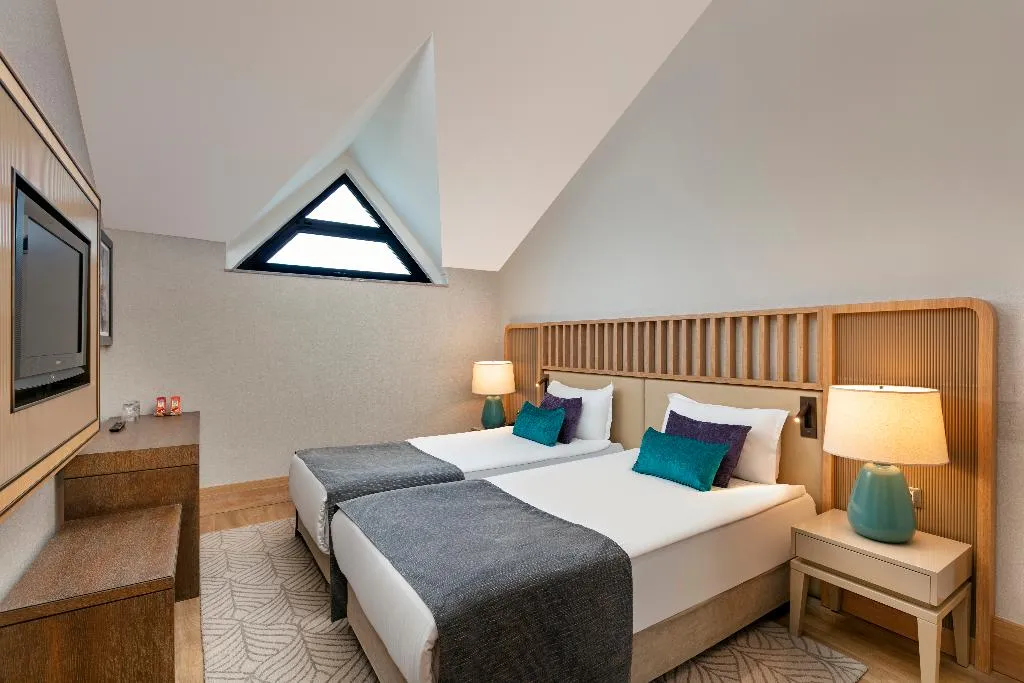 FAMILY ROOM POOL VIEW Room, Susesi Luxury Resort, Antalya