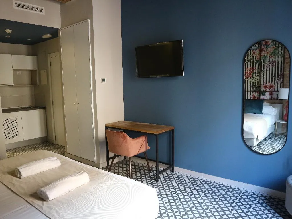 Double or Twin COMFORT Room, You&Co. Quart Boutique, Valencia