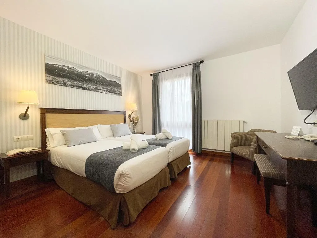 DOUBLE SINGLE USE STANDARD Room, Fontanals Golf, Costa Brava