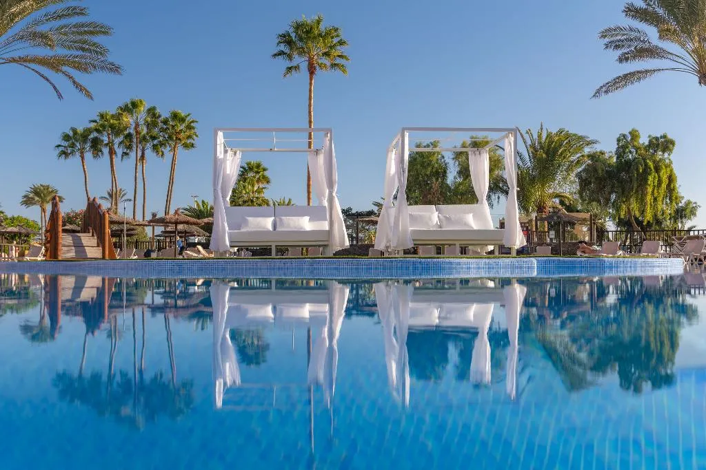 Pool, Elba Sara Beach & Golf Resort, Fuerteventura