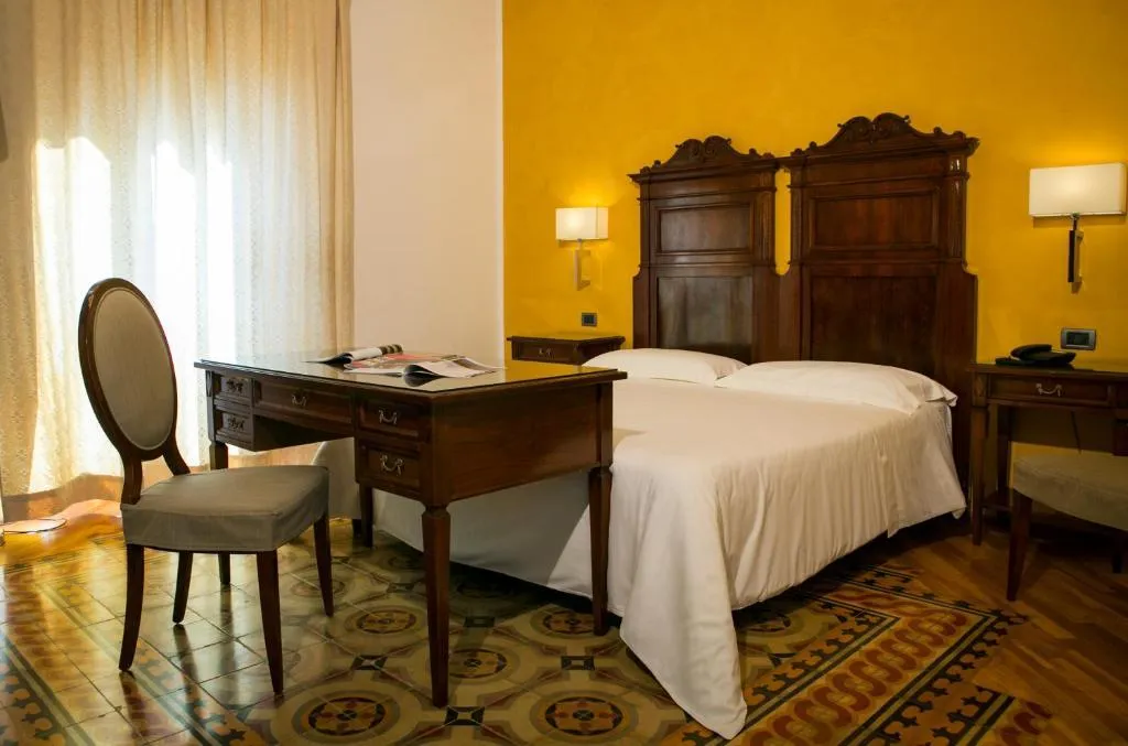 TRIPLE SUPERIOR Room, Hotel Carmine, Palermo
