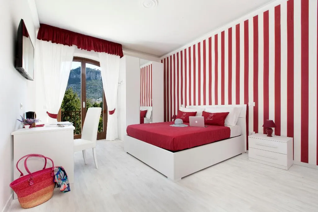 DOUBLE GARDEN VIEW Room, Villa Iolanda, Naples