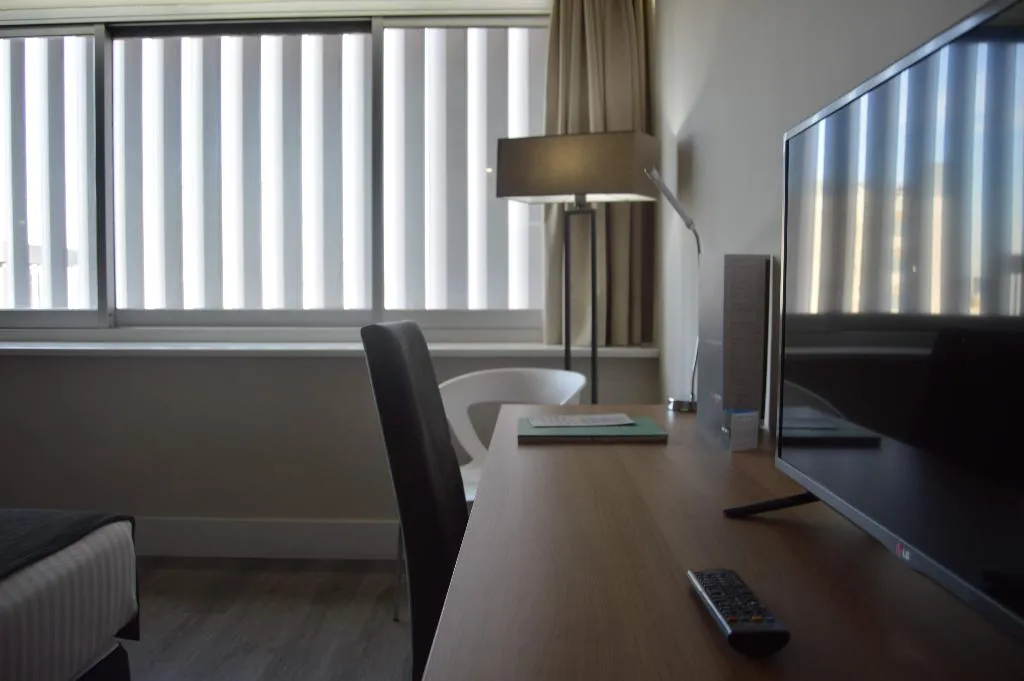 Double or Twin STANDARD Room, Hotel Chamartin the One, Madrid