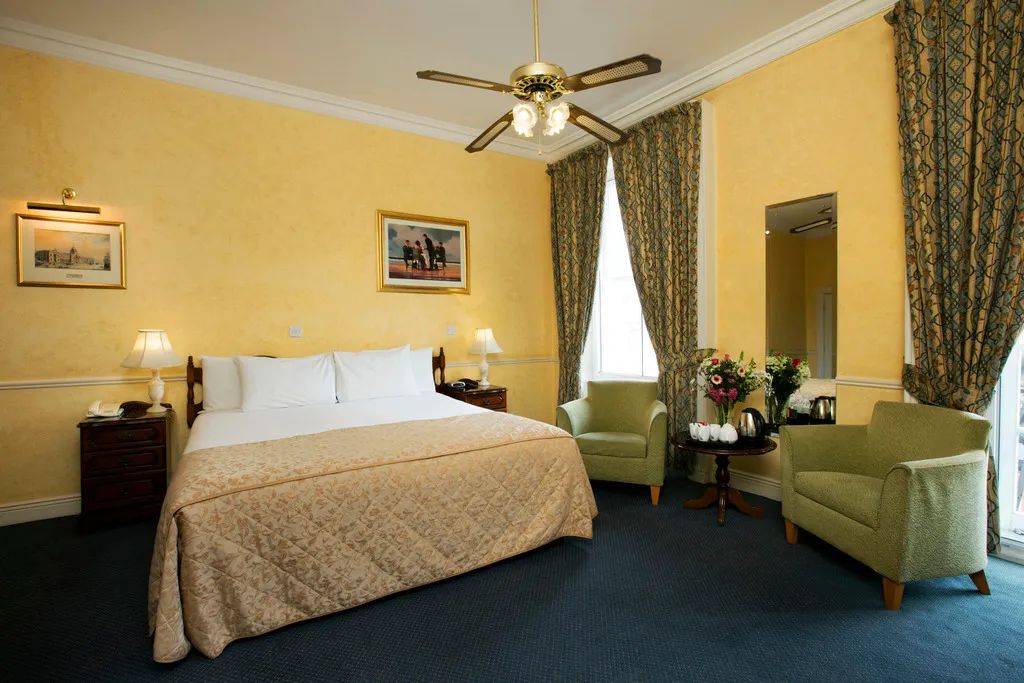 DOUBLE STANDARD Room, Harrington Hall Hotel, Dublin