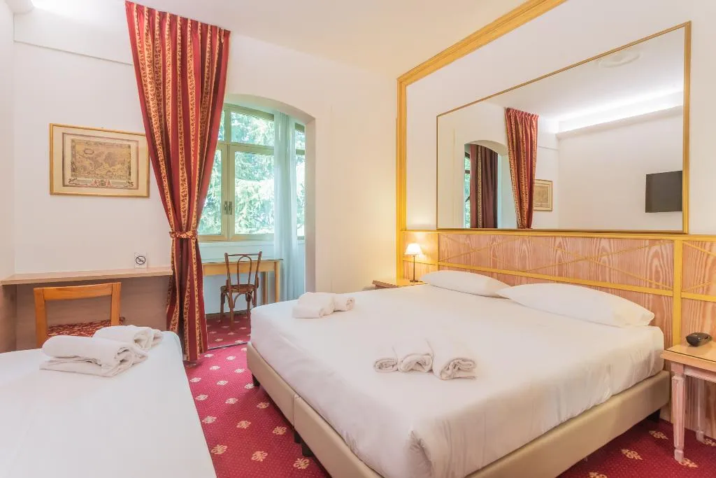 TRIPLE STANDARD Room, Polo, Milan