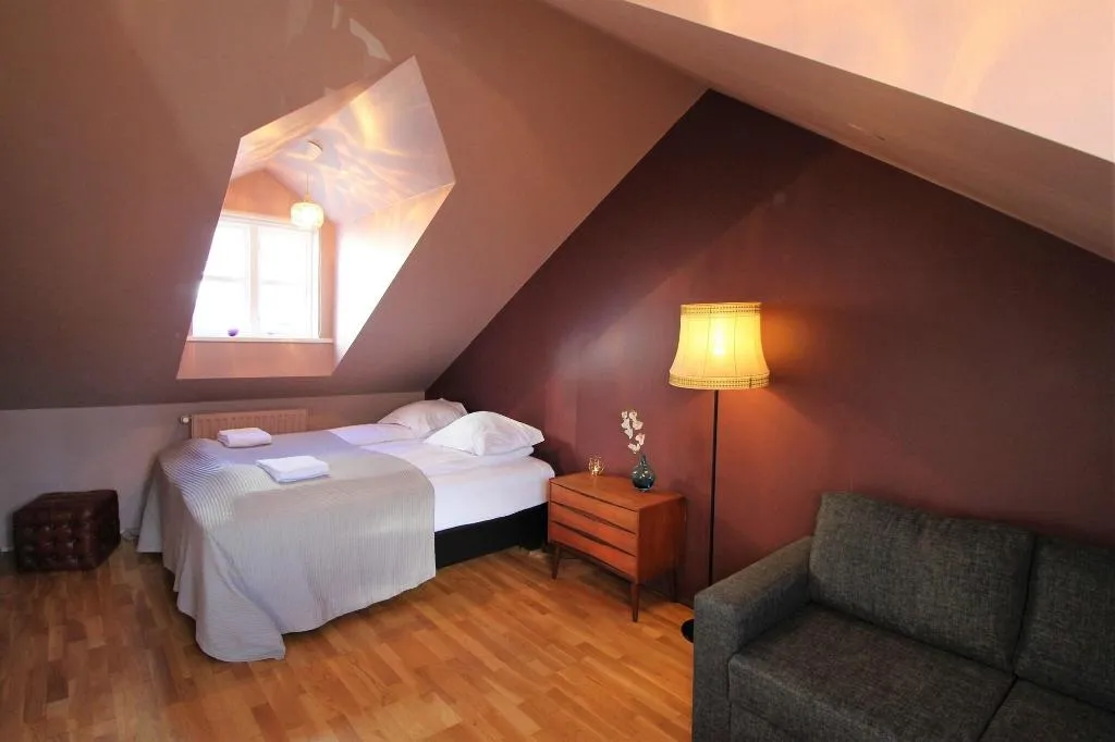 Room, Grettir Guesthouse, Reykjavik