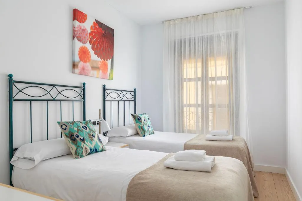 APARTMENT DUPLEX Room, Holiday Rentals Tempa Museo, Seville