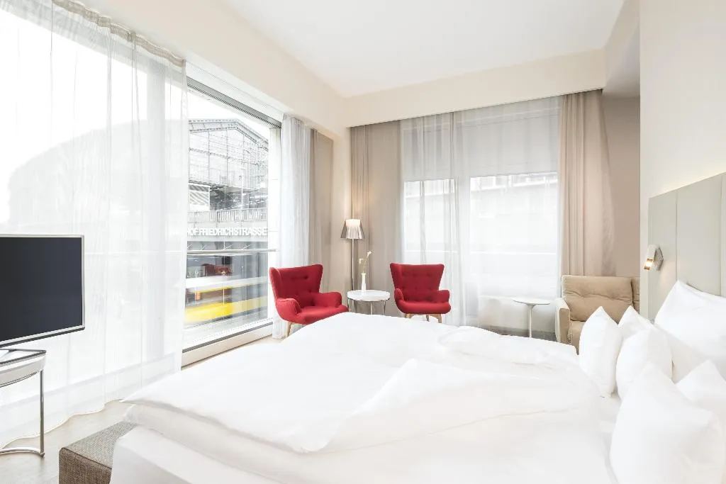 DOUBLE SUPERIOR Room, NH Collection Berlin Mitte Friedrichstrasse, Berlin