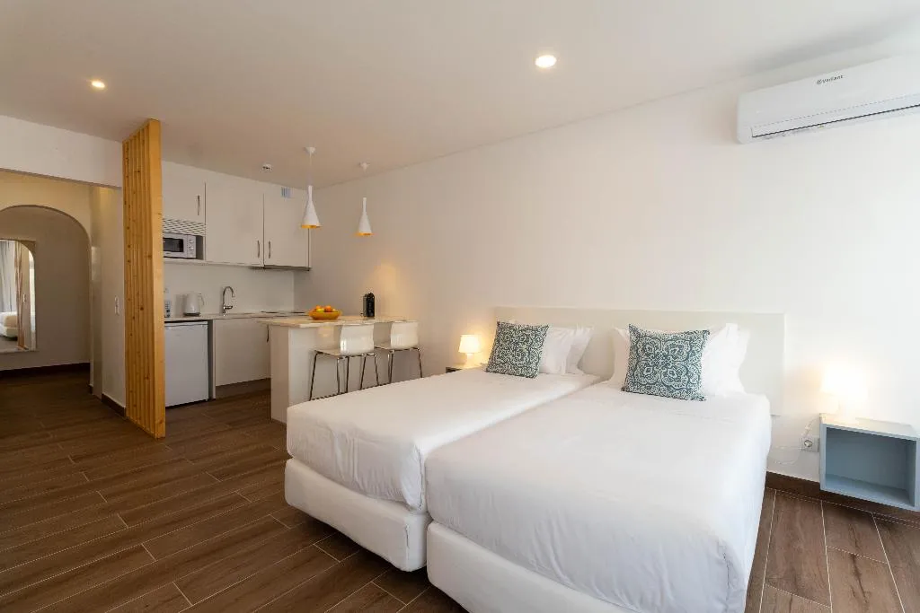 STUDIO SUPERIOR Room, The Navigator - Ocean Heights, Algarve