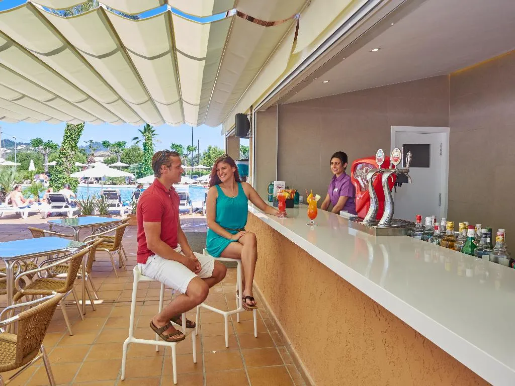 Bar, Aparthotel Ciudad Laurel, Majorca