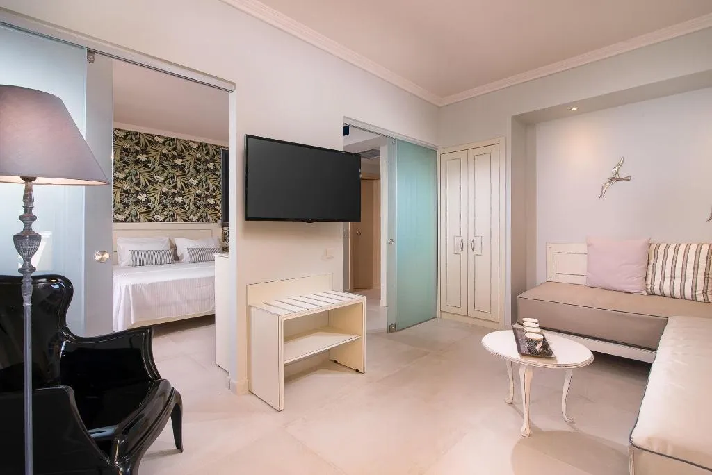 Room, Neikos Mediterraneo, Halkidiki