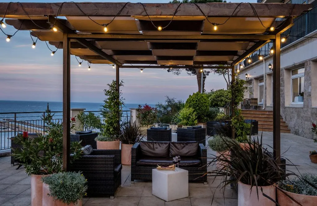 Terrace, Montjoi, Costa Brava
