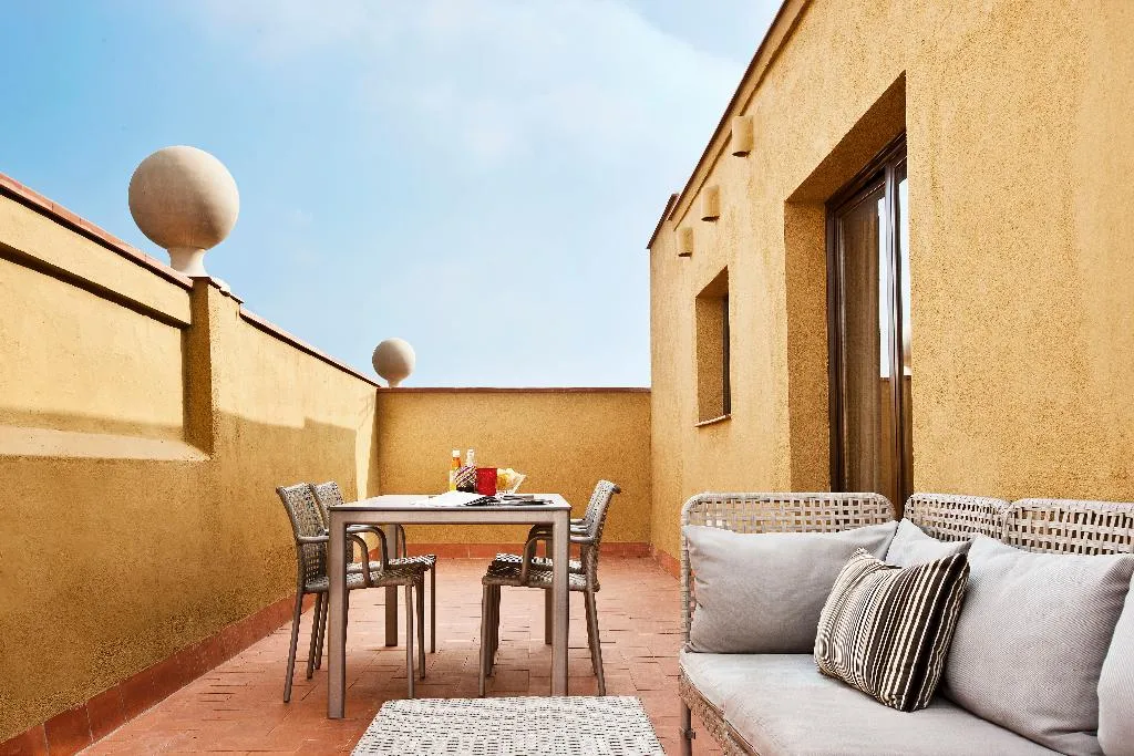 Terrace, Barcelona Apartment Mila, Barcelona