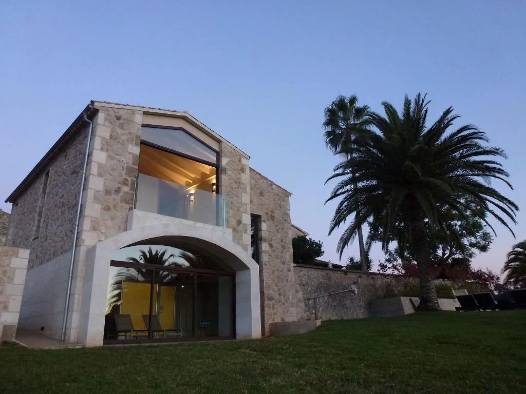 Sports and Entertainment, Monnaber Vell, Majorca