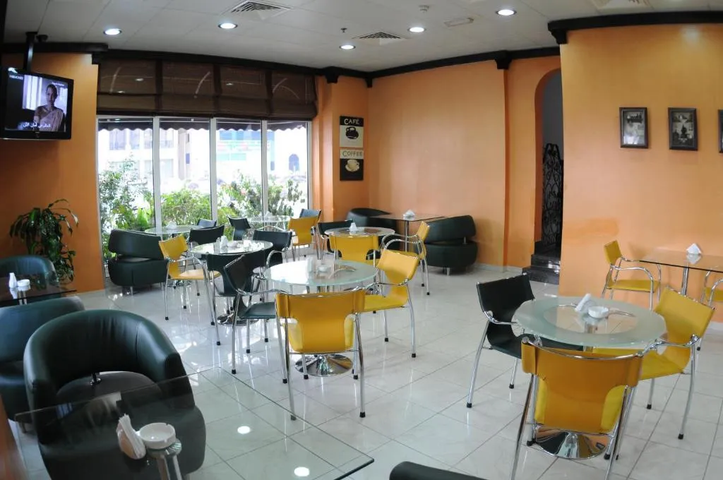 Bar, The Uptown Apartments Abu Dhabi by Gewan, Abu Dhabi