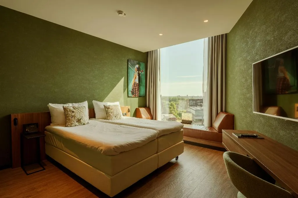 TWIN COMFORT Room, Van der Valk Hotel Amsterdam Zuidas, Amsterdam