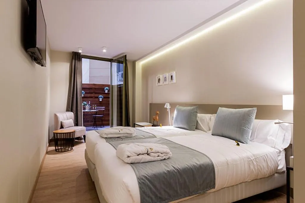 Room, Hotel Well And Come, Barcelona